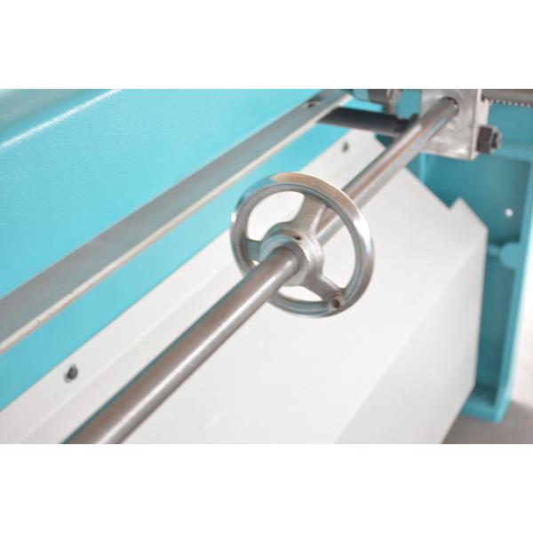 Cizalla guillotina motorizada Schind EMFA 2020x1.5 para trabajo pesado