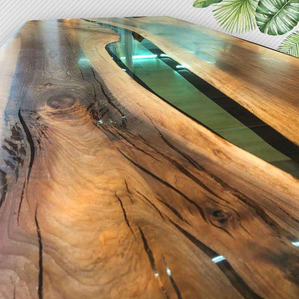 High Quality Epoxy Natural or Live Edge Slab Wood Table